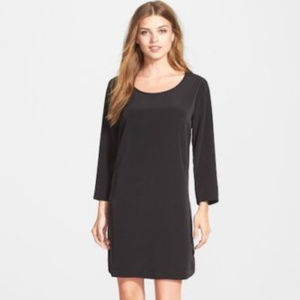 BLACK LIGHTWEIGHT COCKTAIL DRESS NWT$380
